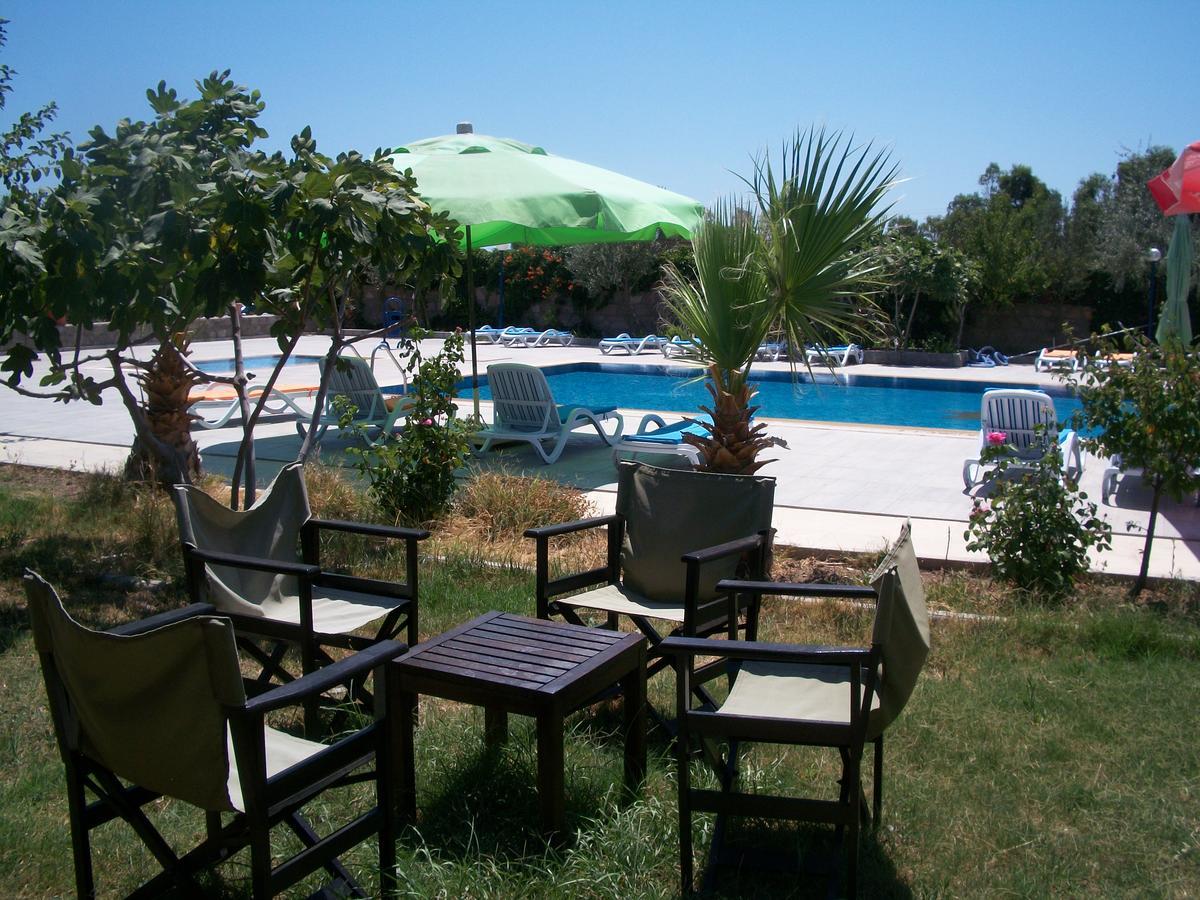 Buyuk Yildizsaray Otel Ayvacik ภายนอก รูปภาพ