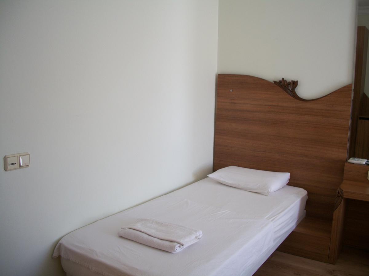 Buyuk Yildizsaray Otel Ayvacik ภายนอก รูปภาพ
